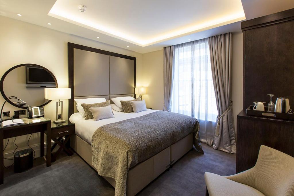 วัน วอริค พาร์ค โฮเต็ล Hotel รอยัลทันบริดจ์เวลส์ ภายนอก รูปภาพ