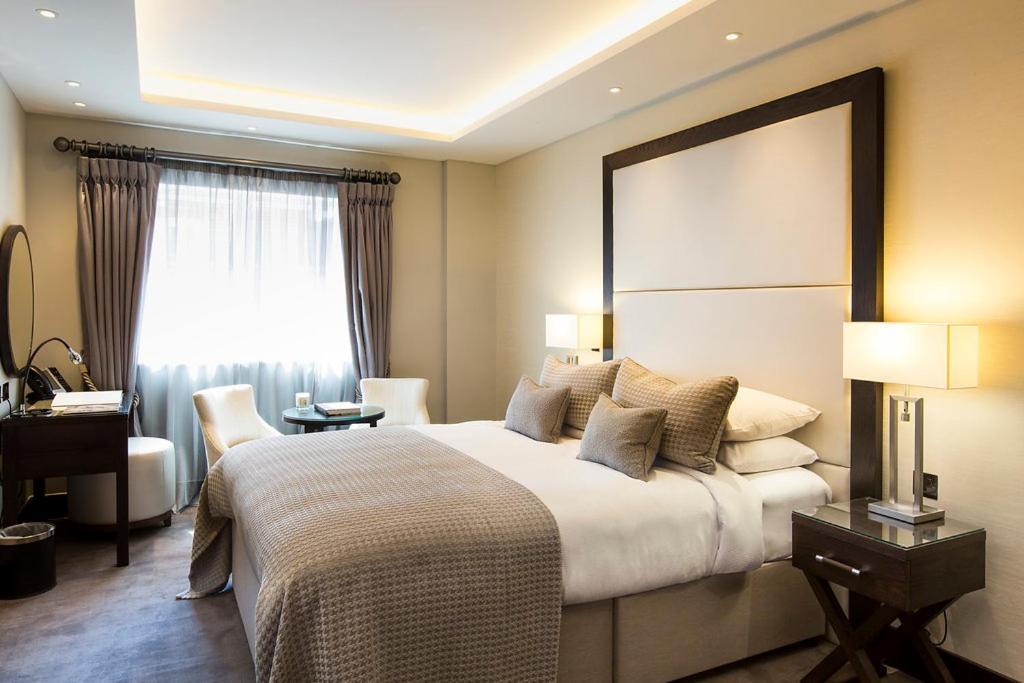 วัน วอริค พาร์ค โฮเต็ล Hotel รอยัลทันบริดจ์เวลส์ ภายนอก รูปภาพ