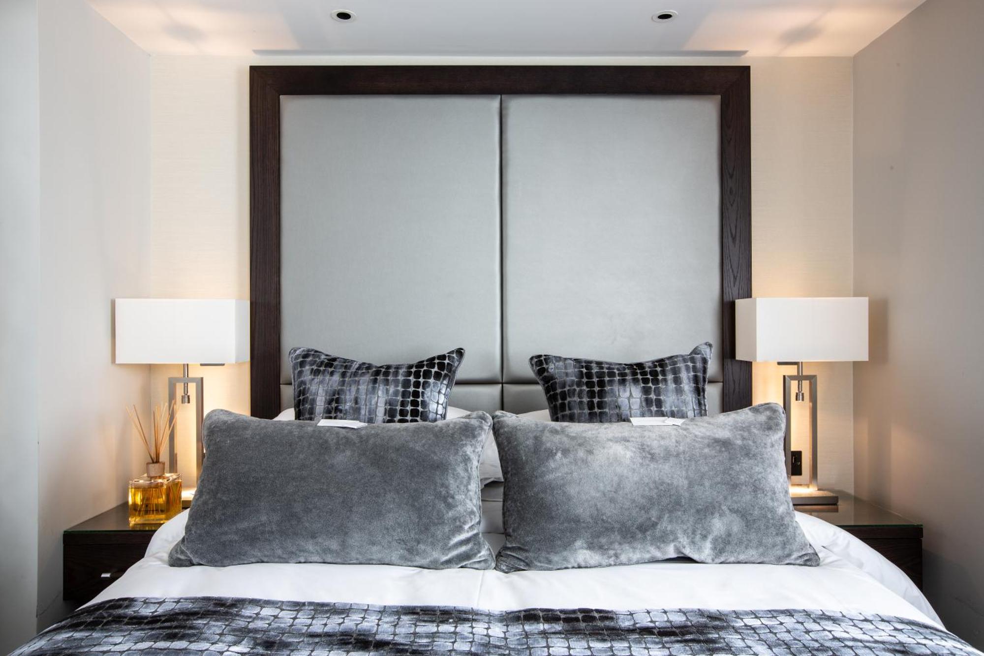 วัน วอริค พาร์ค โฮเต็ล Hotel รอยัลทันบริดจ์เวลส์ ภายนอก รูปภาพ