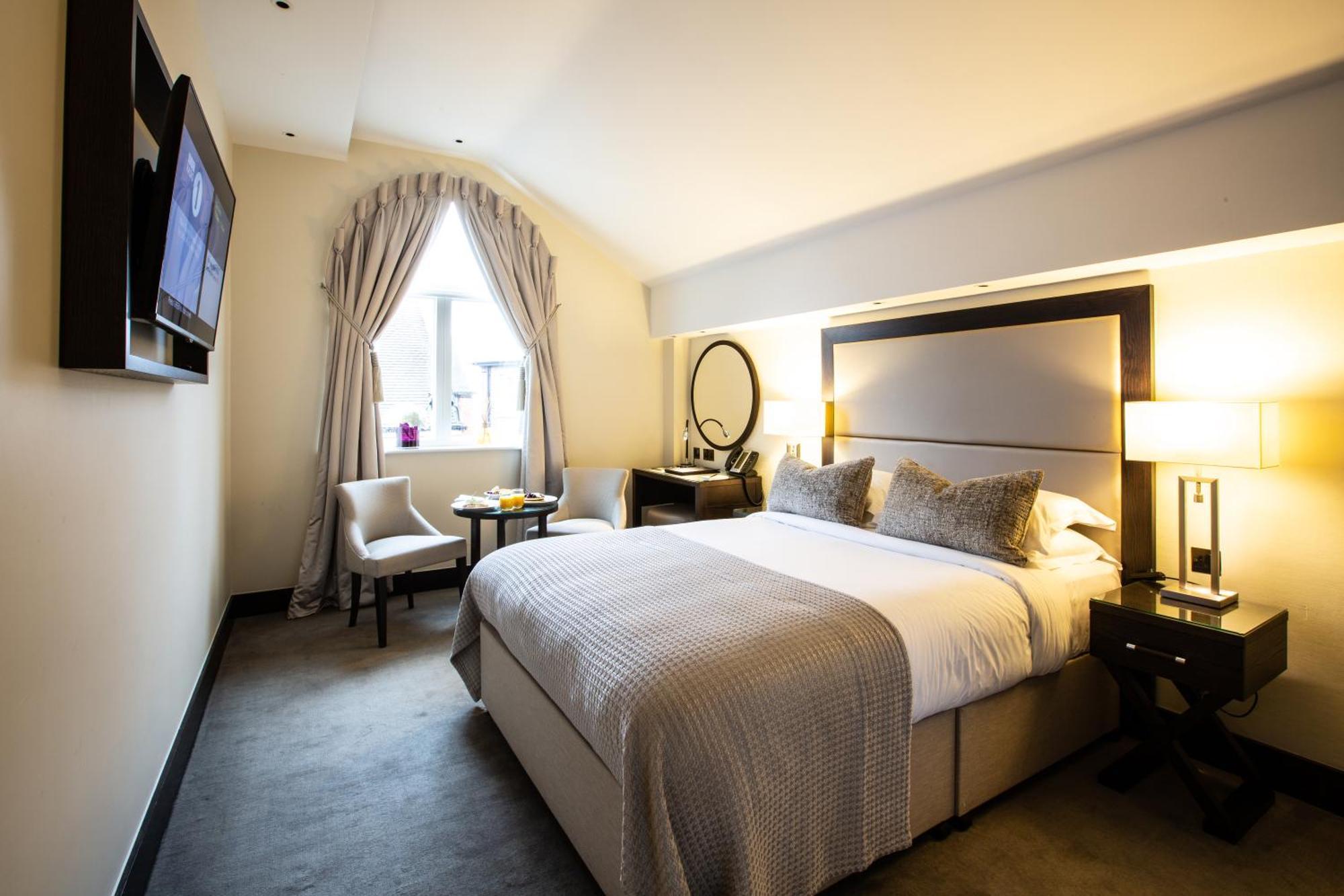 วัน วอริค พาร์ค โฮเต็ล Hotel รอยัลทันบริดจ์เวลส์ ภายนอก รูปภาพ