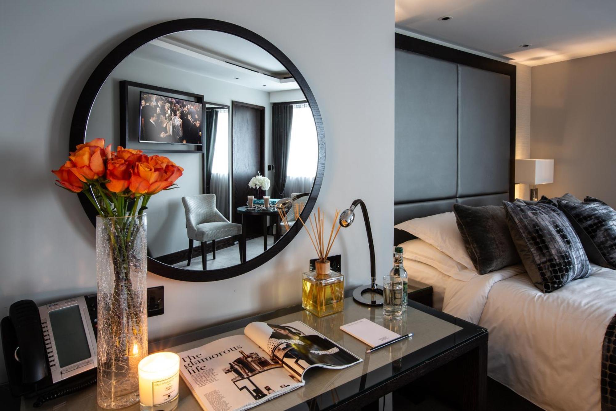 วัน วอริค พาร์ค โฮเต็ล Hotel รอยัลทันบริดจ์เวลส์ ภายนอก รูปภาพ