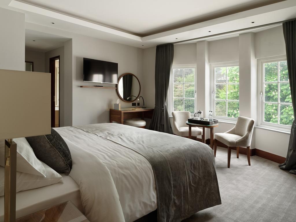 วัน วอริค พาร์ค โฮเต็ล Hotel รอยัลทันบริดจ์เวลส์ ภายนอก รูปภาพ