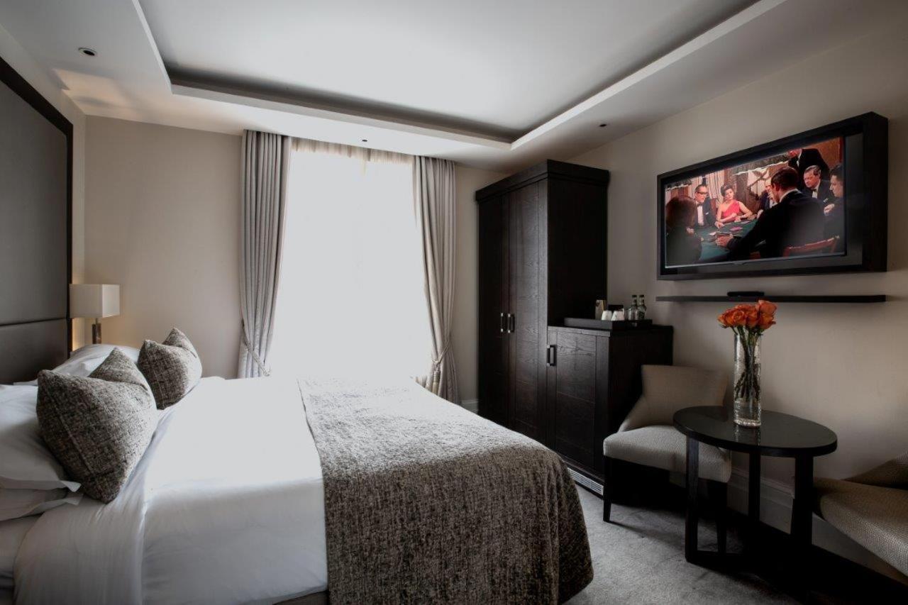 วัน วอริค พาร์ค โฮเต็ล Hotel รอยัลทันบริดจ์เวลส์ ภายนอก รูปภาพ